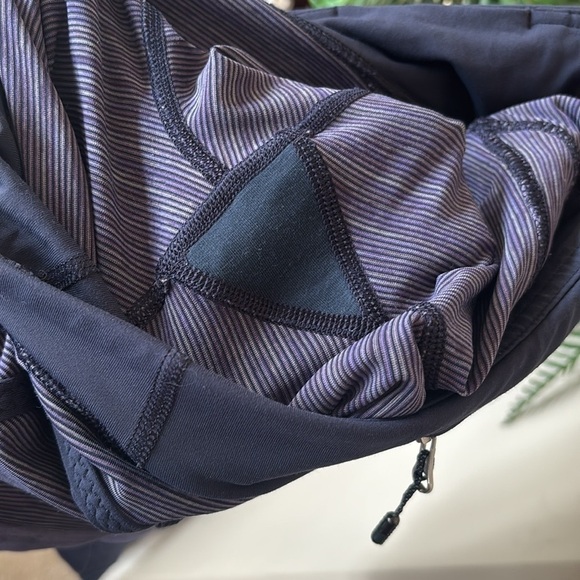 Lululemon RUN: PACE CROP Wee Are From Space Deep Indigo Inkwell Workout Leggings - Picture 11 of 16